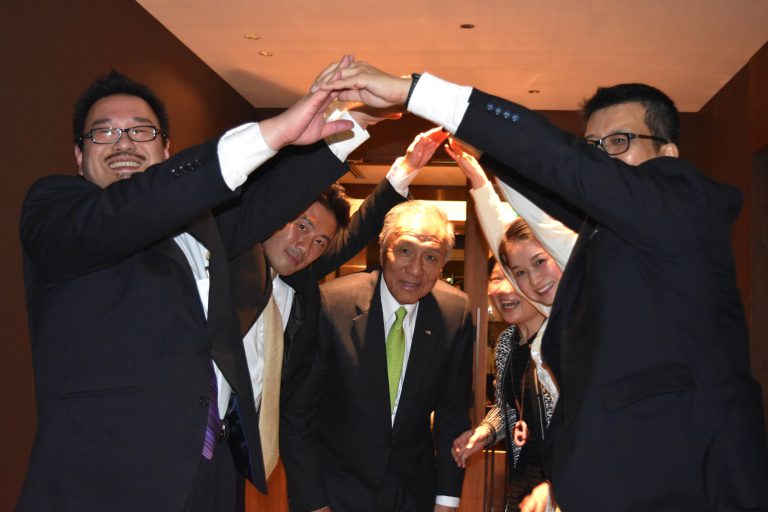 駐日元代表・馮寄台氏が旭日重光章を受章