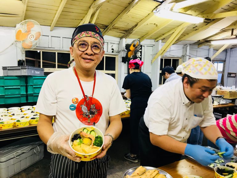 愛心無國界 台南總鋪師遠渡大阪為街友義煮