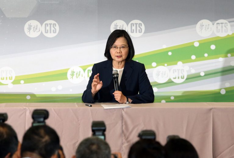 民進黨總統初選結果出爐　蔡英文代表角逐2020大選