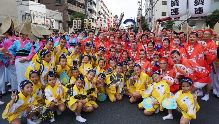 高円寺阿波舞大會　台灣連再度登場演出