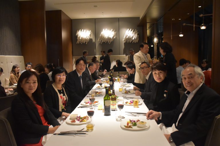 東京中華學校忘年會 盼維持既有良好水準