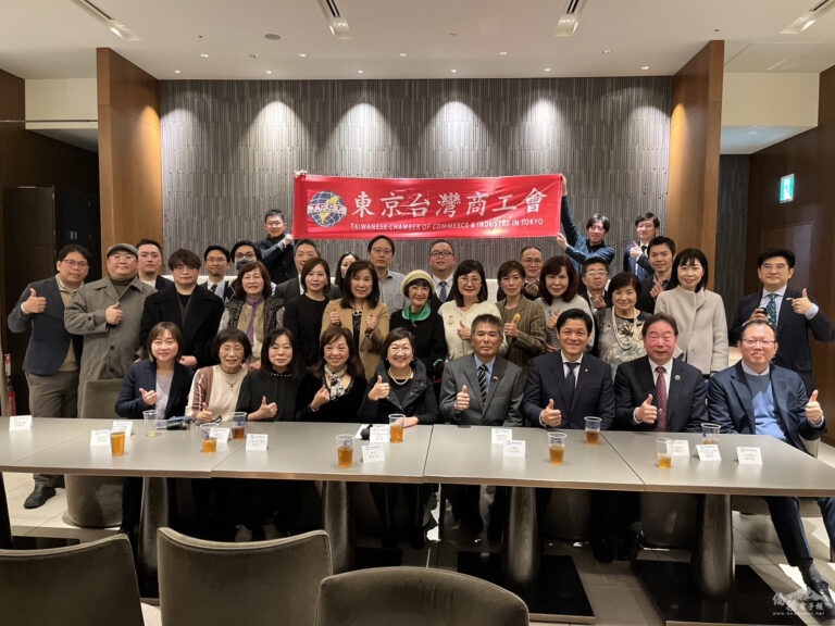 僑務委員長徐佳青勤訪日本僑界　拜會各僑商會深化交流