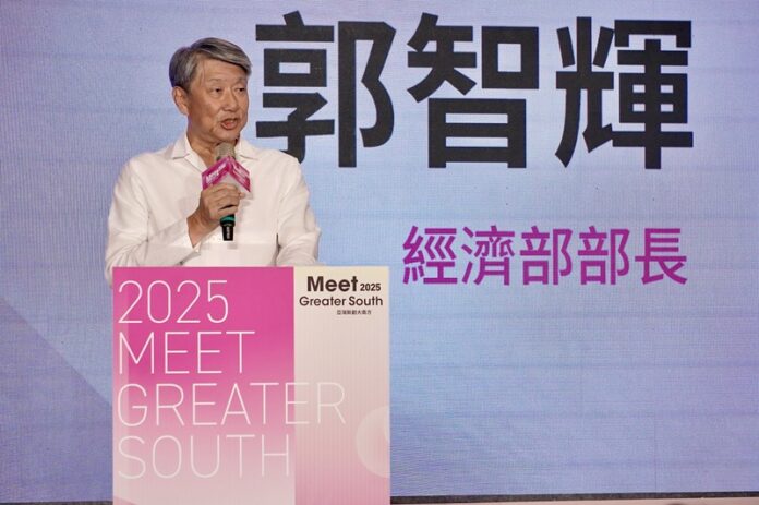 郭智輝経済相(写真/中央社) 郭智輝経済相(写真/中央社)