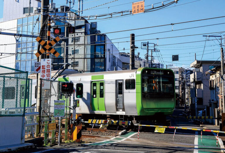 JR東日本情人節包車列車繞行山手線一周運行　限定甜點同步登場