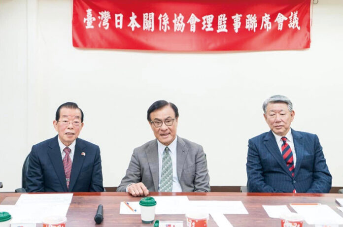 (圖:謝長廷臉書)