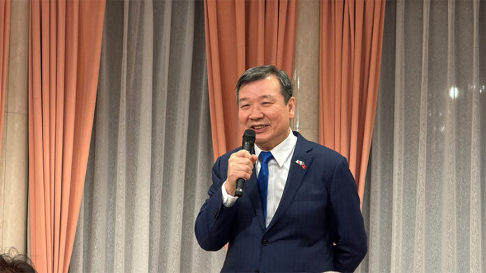 李逸洋 代表 李逸洋 代表