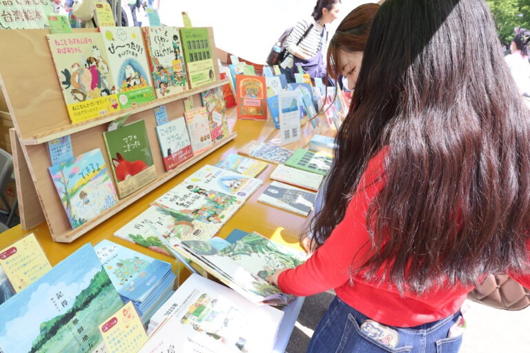 台灣繪本首度進軍日本黃金週書展　跨國文化交流掀親子閱讀熱潮