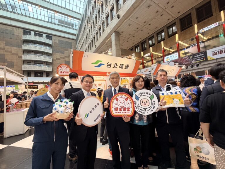 台北駅で「第11回鉄道弁当フェスティバル」開幕　台湾と日本の鉄道文化が集結