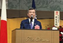 李逸洋代表